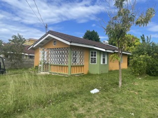 2 bed House For Sale in Stonebrook Vista, Trelawny, Jamaica