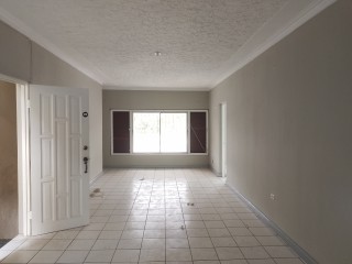 3 bed Apartment For Sale in Patrick City, Kingston / St. Andrew, Jamaica