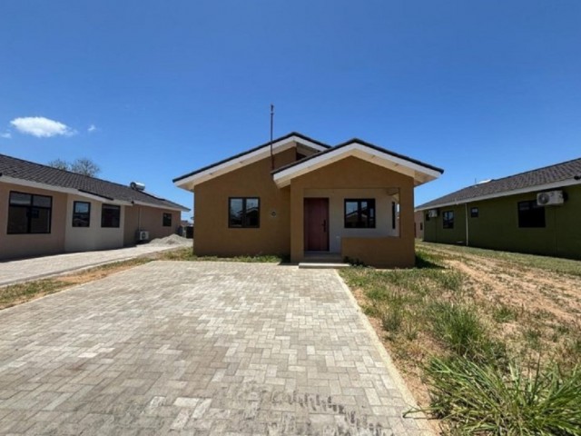 2 bed House For Rent - OAK ESTATE, St. Catherine, Jamaica