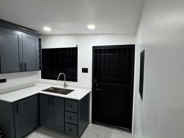 1 bed House For Rent - Hughenden, Kingston / St. Andrew, Jamaica