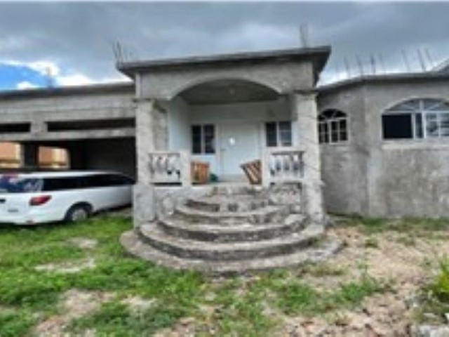 House For Sale in May Day, Manchester Jamaica | [6]