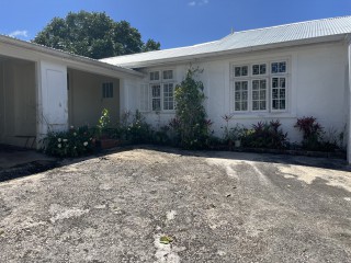 House For Sale in Mandeville, Manchester Jamaica | [3]