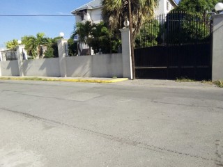 Apartment For Rent in Gated, Kingston / St. Andrew Jamaica | [8]