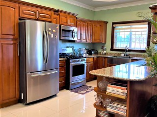 Apartment For Rent in CHARLEMONT   KINGSTON 6, Kingston / St. Andrew Jamaica | [2]