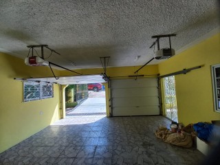 House For Sale in Ensom City, St. Catherine Jamaica | [13]