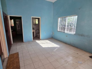House For Sale in WILLOWDENE, St. Catherine Jamaica | [2]