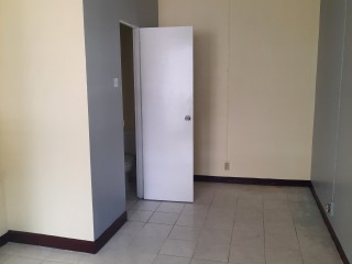 Commercial building For Rent in Paraiso Drive, Kingston / St. Andrew Jamaica | [6]
