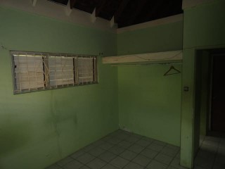 Flat For Rent in IRONSHORE, St. James Jamaica | [4]
