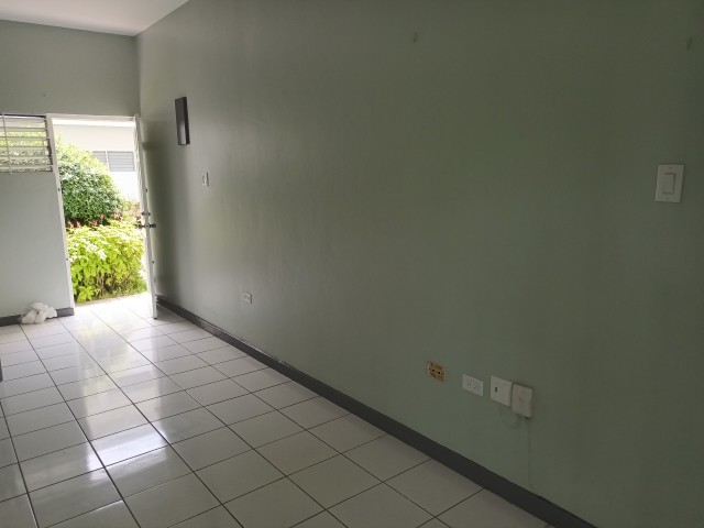 Apartment For Rent in Kingston 5, Kingston / St. Andrew Jamaica | [2]