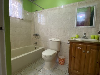Flat For Rent in Woodlawn housing scheme Mandeville, Manchester Jamaica | [3]