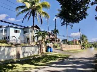 House For Sale in Hibiscus Drive, Manchester Jamaica | [4]