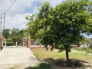 House For Rent in St Anns Bay, St. Ann Jamaica | [12]