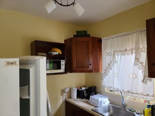 Flat For Rent in Tunbridge kingston 19, Kingston / St. Andrew, Jamaica