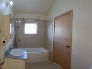 House For Rent in Phoenix Village 1, St. Catherine Jamaica | [4]