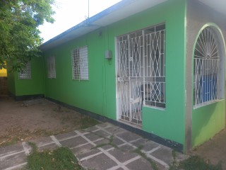 House For Sale in Braeton New Town Portmore, St. Catherine Jamaica | [1]