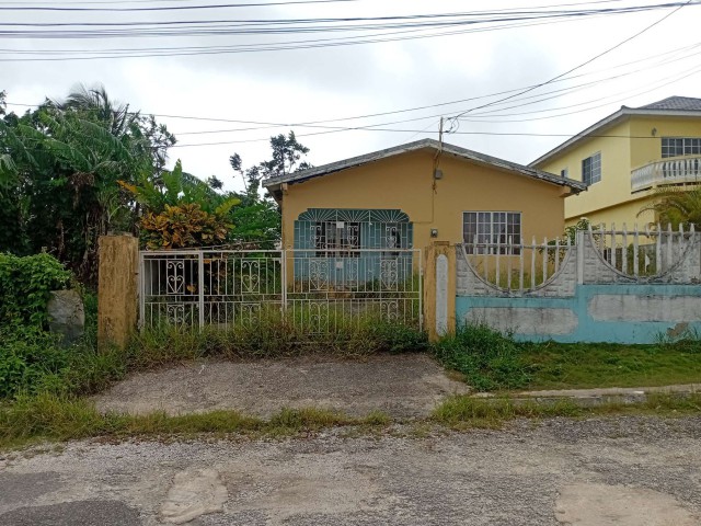 3 bed House For Sale - MANDEVILLE, Manchester, Jamaica