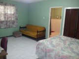 House For Sale in Near to Manor Park Kgn 8, Kingston / St. Andrew Jamaica | [5]