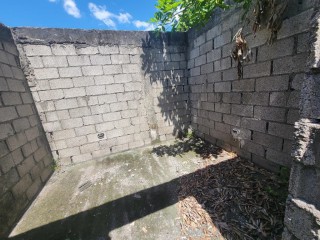 House For Sale in Four Path, Clarendon Jamaica | [9]