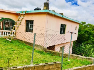 House For Sale in Hatfield, Manchester Jamaica | [7]