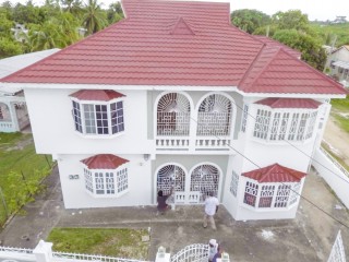 House For Sale in DENBIGH MAY PEN, Clarendon Jamaica | [4]