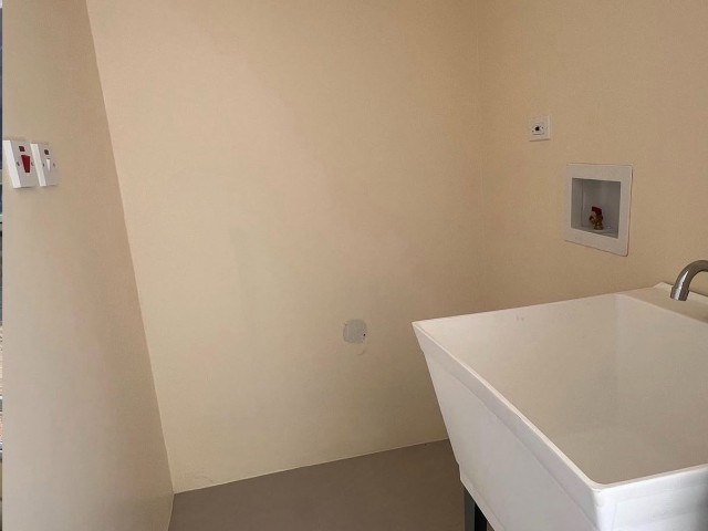 Townhouse For Rent in Portmore, St. Catherine Jamaica | [9]