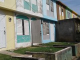 Townhouse For Sale in Riverside Park, St. Catherine Jamaica | [1]