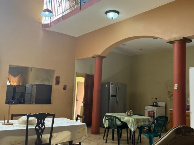 House For Sale in MOLYNES SQUARE, Kingston / St. Andrew Jamaica | [6]