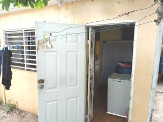 House For Sale in Portmore, St. Catherine Jamaica | [10]