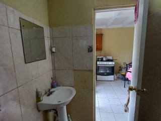 2 bed House For Sale in Sandown Park Portmore, St. Catherine, Jamaica