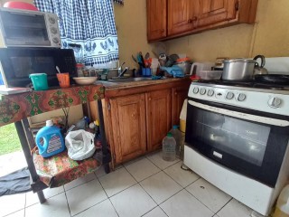 2 bed House For Sale in Sandown Park Portmore, St. Catherine, Jamaica