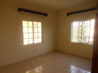 Apartment For Rent in Spur Tree Manchester, Manchester Jamaica | [3]
