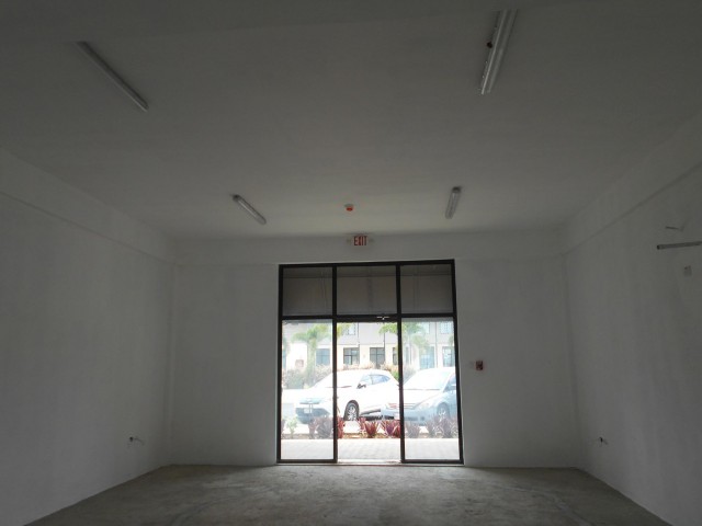 Commercial building For Rent in Spanish Town, St. Catherine Jamaica | [6]