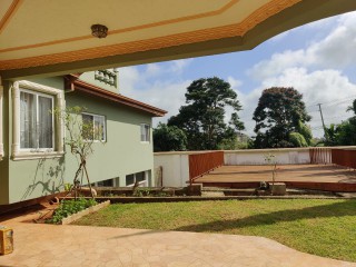 4 bed House For Sale in Mandeville, Manchester, Jamaica