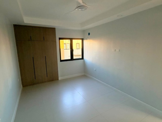 Townhouse For Sale in Portmore, St. Catherine Jamaica | [4]
