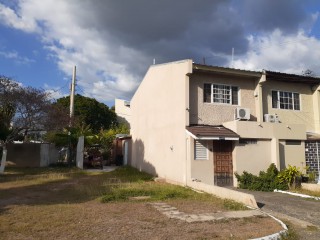 Townhouse For Sale in Kgn 5, Kingston / St. Andrew Jamaica | [2]