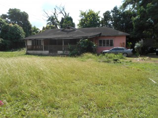 Residential lot For Sale in Dewesbury Avenue Kingston 6, Kingston / St. Andrew Jamaica | [1]