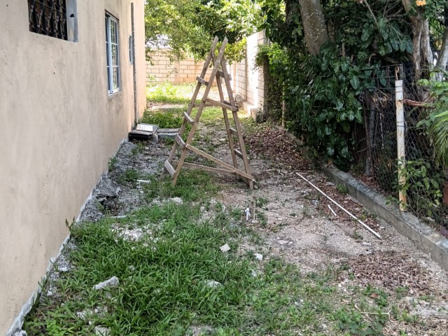 House For Sale in Avon Park, St. Catherine Jamaica | [2]