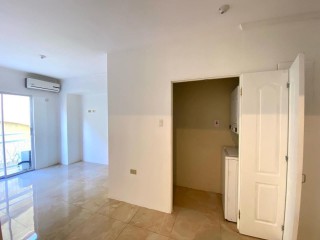 Apartment For Sale in New Kingston, Kingston / St. Andrew Jamaica | [1]