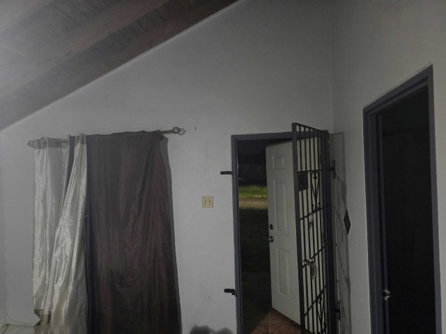House For Rent in Magil Palms, St. Catherine Jamaica | [12]