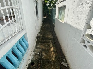 House For Rent in Pembroke Hall, Kingston / St. Andrew Jamaica | [8]