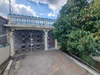 2 bed House For Sale in MINERAL HEIGHTS, Clarendon, Jamaica