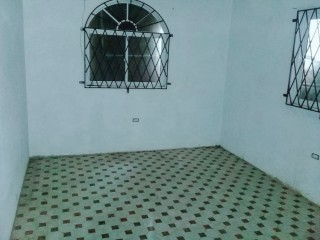 House For Sale in May Pen, Clarendon Jamaica | [4]