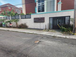 Apartment For Sale in Kingston 6, Kingston / St. Andrew Jamaica | [1]