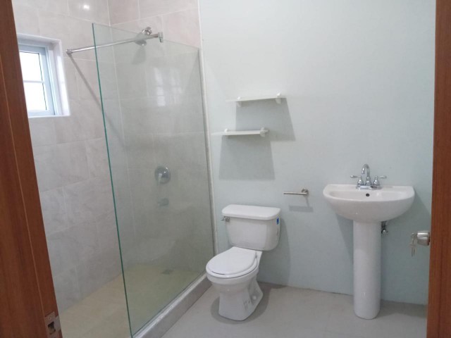 Townhouse For Rent in Denbigh, Clarendon Jamaica | [6]