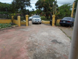 House For Sale in Toll Gate, Clarendon Jamaica | [7]