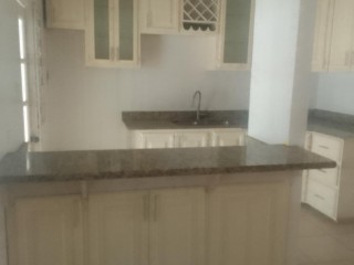 Townhouse For Rent in Oaklands, Kingston / St. Andrew Jamaica | [2]