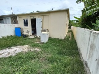 2 bed House For Sale in Sandown Park Portmore, St. Catherine, Jamaica