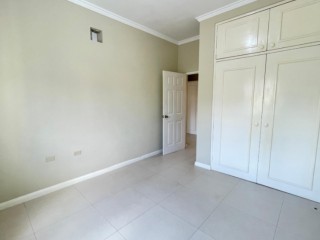 Townhouse For Rent in 55 Paddington Compound, Kingston / St. Andrew Jamaica | [8]