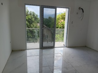 Apartment For Sale in Kingston 6, Kingston / St. Andrew Jamaica | [10]