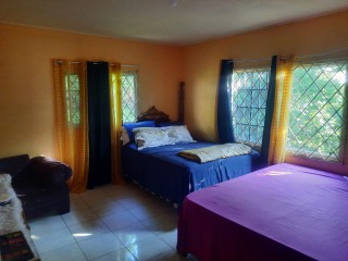 3 bed House For Sale in Mandeville, Manchester, Jamaica